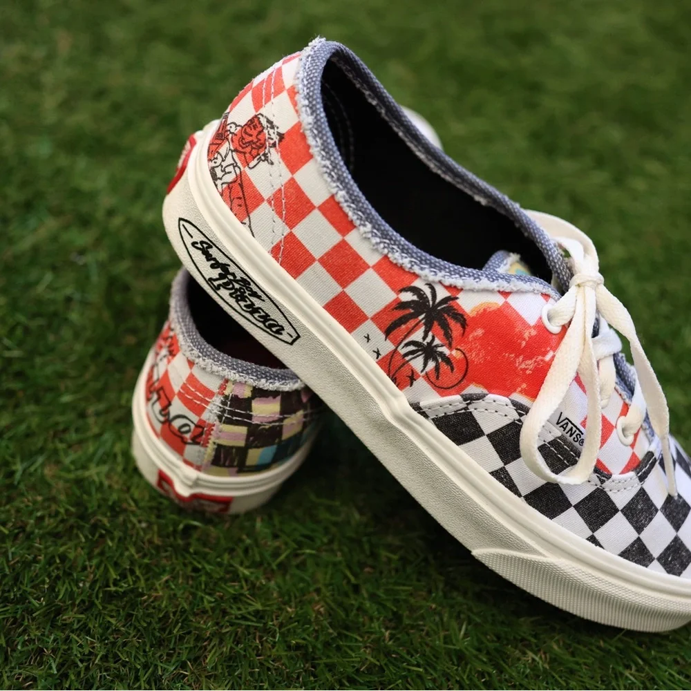 Stranger Things Argyle Surfer Boy Pizza Vans Like New EUC Women’s 7.5 or Men’s 6 - Picture 10 of 12